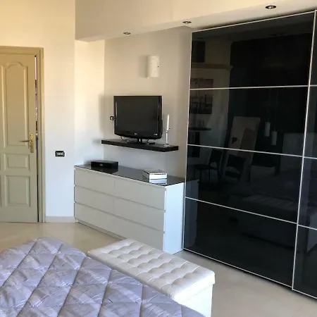 Luxury * Manduria